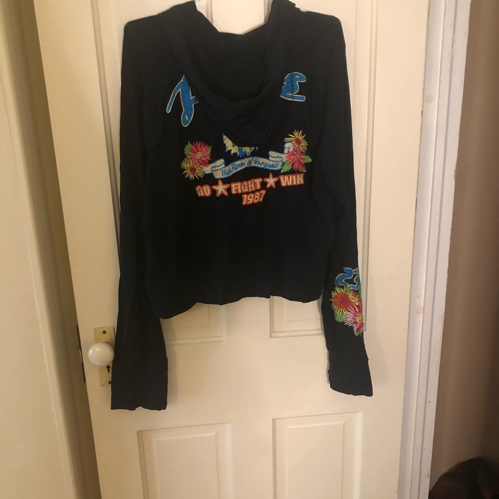 Embroidered Sweatshirt - Picture 6 of 6